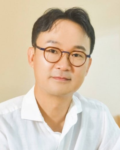 이용관